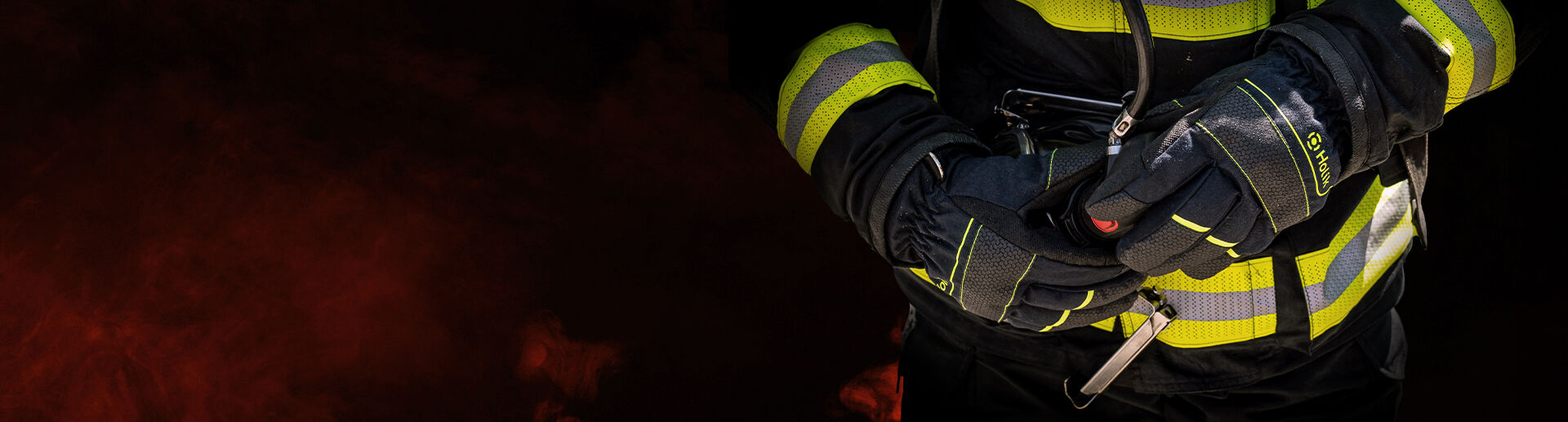 Protective gloves for firefighters